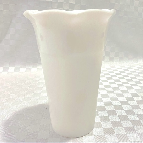 Vintage Hazel Atlas White Milk Glass Ribbed Fluted - Picture 2 of 7